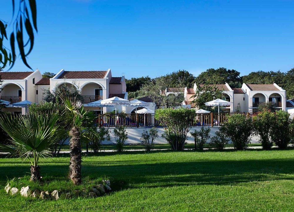 Roda Beach Resort & Spa エクステリア 写真