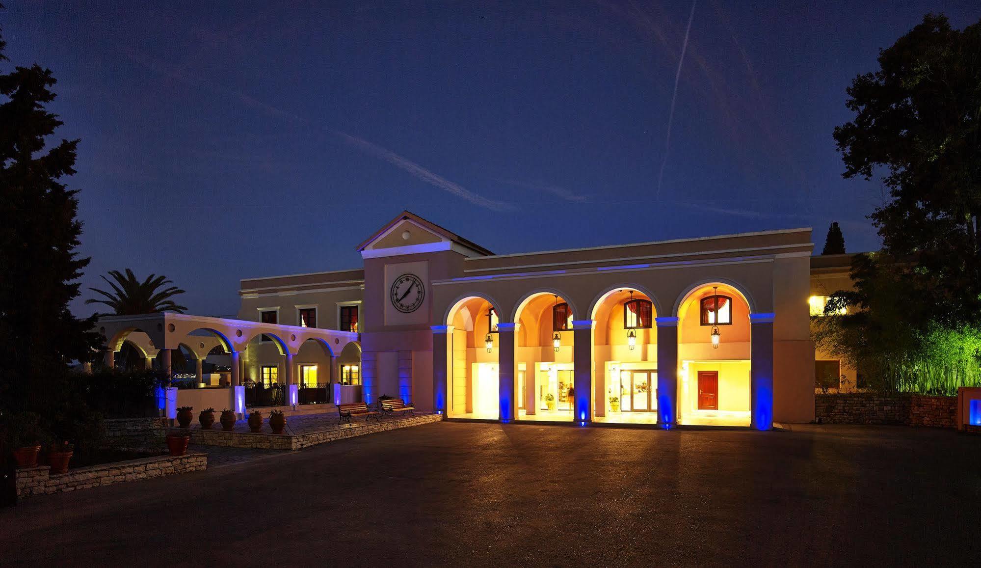 Roda Beach Resort & Spa エクステリア 写真