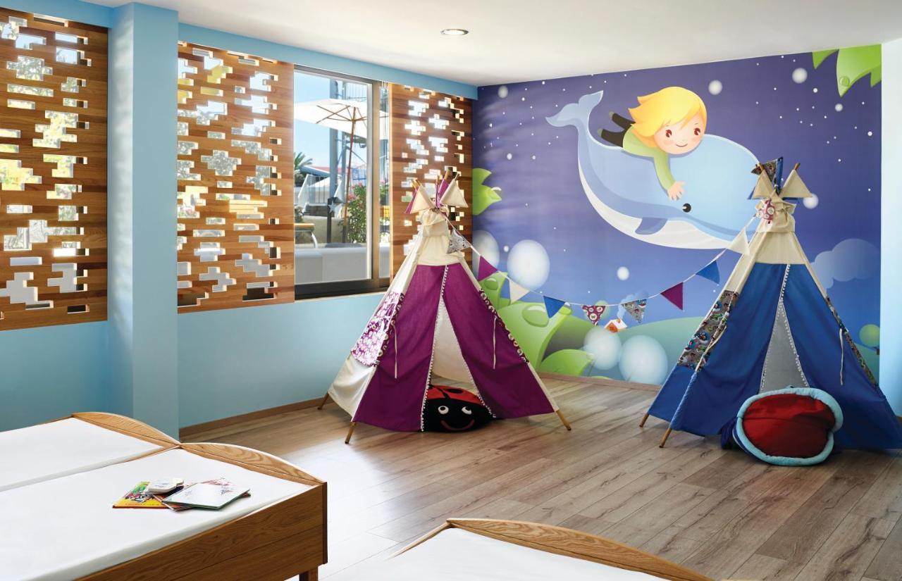Roda Beach Resort & Spa エクステリア 写真